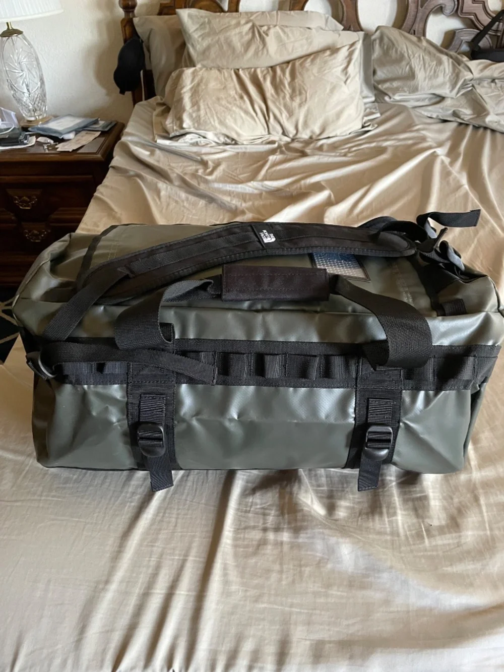 The North Face Base Camp Duffel Bag Small 50 Liters 50L New TNF backback Green